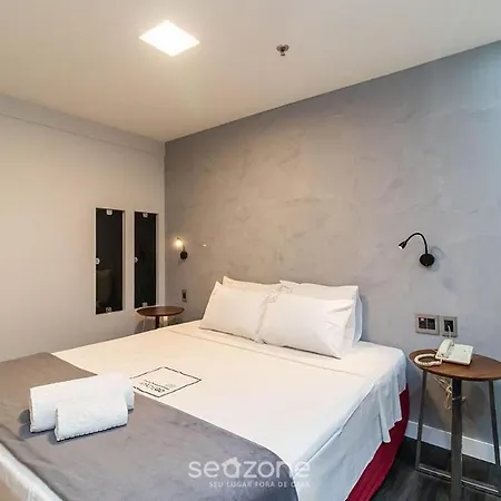 Apartamento Em Hotel 5 Estrelas Brasilia - Gmb0414 Exterior photo